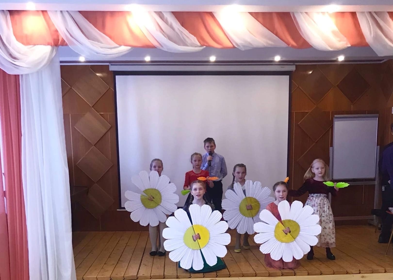 Мероприятия в связи с праздником 8 марта